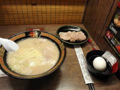 -一兰拉面(梅田阪急东通店)