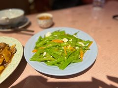 咸鸭蛋炒空心菜-吉事利茶餐厅