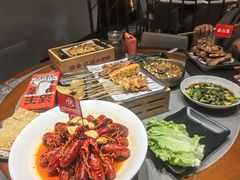 -侠舍·江湖烤全羊·大排档(沌口总店)