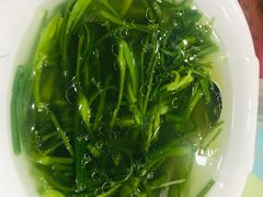 -泸沽肴(泸沽湖大洛水村农村信用社旁店)