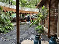 -二厨·吊桥小院·脆皮烧鸡公·本地农家菜(沿江西路店)