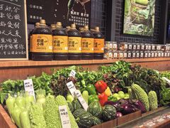 -许爷家·生态湖鲜(徐汇日月光店)