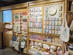-猫的天空之城概念书店(苏州诚品店)