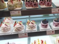 -罗森尼娜(德思勤店)