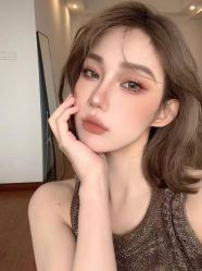 -V8潮牌·接发烫染连锁