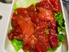 -海底捞火锅鲜切牛肉主题店(长寿路店)