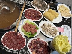 -一鼎牛鲜活牛肉城(晋江海峡国际食品城店)