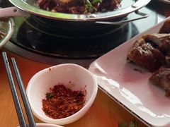 -大众跷脚牛肉馆·非遗传承单位(峨眉山店)