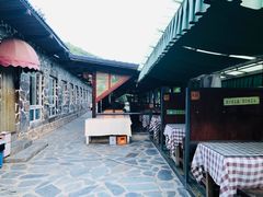-北京水岸山吧度假村(雁栖镇店)