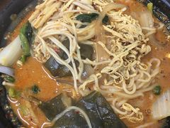 -曹宝林砂锅麻辣烫(星光路店)
