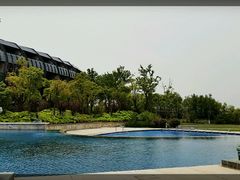 -上海滴水湖皇冠假日酒店