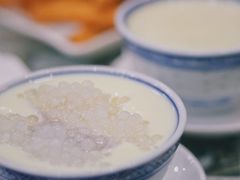 芋泥西米凤凰糊-周大娘牛乳(旧寨古村总店)