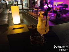 -赤红音乐现场(浦东金桥路店)