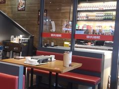 大堂-管氏翅吧(护国寺店)