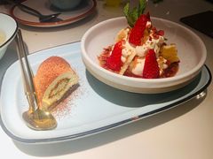 -阿妮叶李(光谷世界城店)