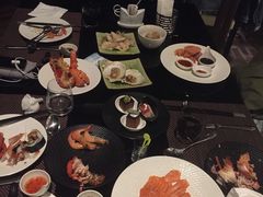 -唐拉雅秀酒店-西锦汇空中BBQ·思创餐厅