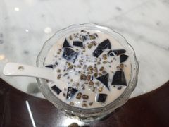 -梧州双钱龟苓膏(老街店)