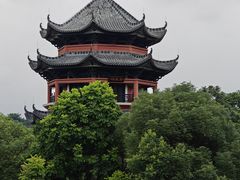 -岭南和园