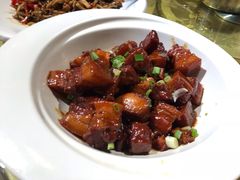 -靠山屯东北农家菜(八龙桥雅苑店)