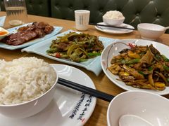 -宏记广东客家菜(丰汇店)