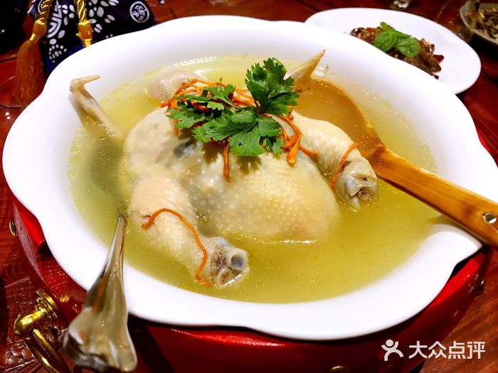 工酱坊八宝布袋鸡图片