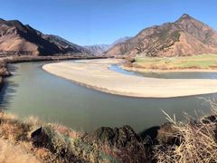 -丽江虎跳峡景区-售票处