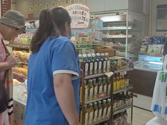 -全家便利店(上海南站站店)