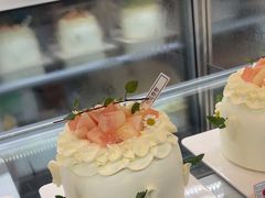 -花花卷卷·鲜食蛋糕(静安久光百货店)