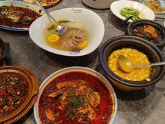 -有红鸡毛店·川菜(建设路店)