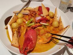 咖喱龙虾配面包棒-醉辉皇上海之巅(上海中心大厦店)