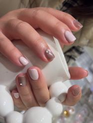 -梵莎美甲美睫