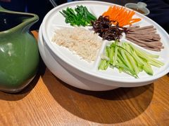 -云海肴·汽锅鸡·云南代表菜(天山百盛优客店)