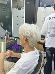 -藤野造型烫发染发