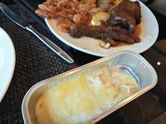 -怡豪大饭店·银顶旋转餐厅