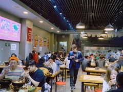 大堂-范贤光鸡公煲(平乐园总店)
