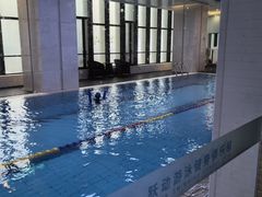 -跃动游泳健身俱乐部(新华传媒店)