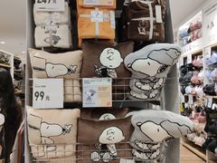 -优衣库(上海虹口龙之梦店)