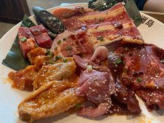 烤肉拼盘-美洲岛烤肉自助餐厅