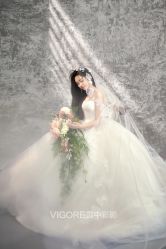 -雪中彩影婚纱摄影·微光艺术中心