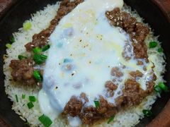 窝蛋牛肉煲仔饭-红星光发煲仔饭(大石街店)