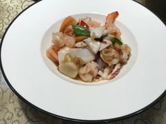 -山明水秀大饭店