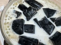 -佰搭果·广式茶餐厅(西华路店)
