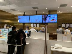 -奈雪的茶(湖滨银泰in77C区PRO店)