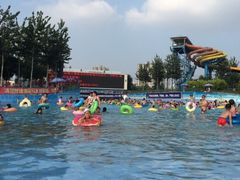 -欢乐水魔方水世界