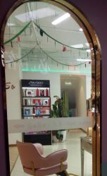 -BULB STUDIO 巴柏明星发型工作室