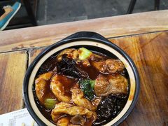 特色面筋煲-吾介小籠館