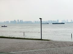 -游心咖啡(青山滨江店)