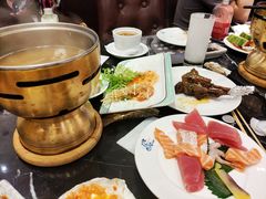 -小天鹅戴斯酒店鲸鲨百汇创作料理