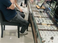 -博士眼镜(沙井京基百纳广场店)