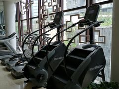 -一兆韦德健身(凤凰城店)
